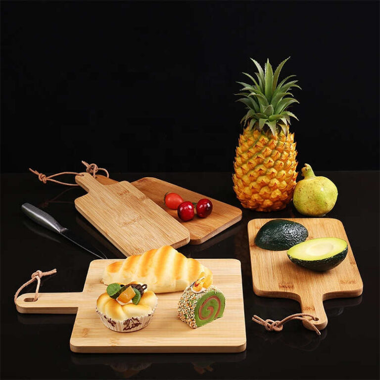 Wooded Kitchen Cutting Board (1)