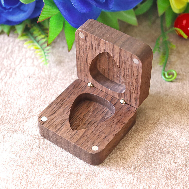 Walnut Guitar Pick Organizer Box (1)
