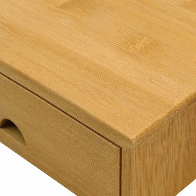 tea-box-4-detail-woodgrain